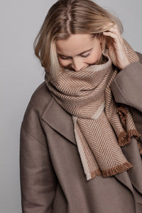 Elvang Denmark Edinburgh skjerf Scarf Camel/beige