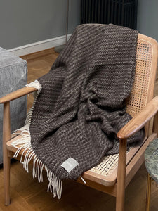 Elvang Denmark Hope pledd Throw Brown