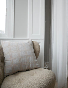 Elvang Denmark Dahlia putetrekk 50x50 cm Cushion Light grey